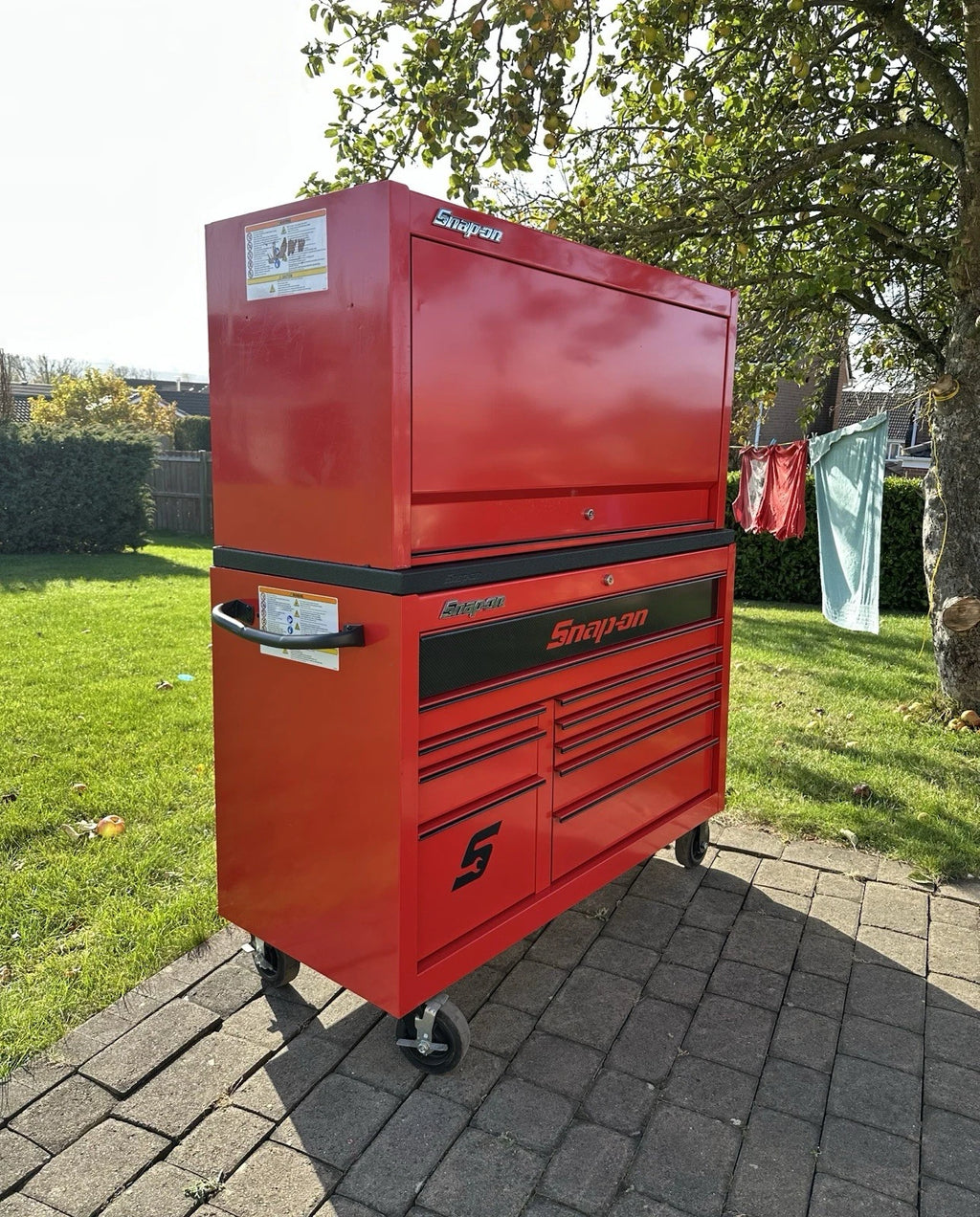 Snap On Tool Box 55” X 24” KRA Roll Cab With Hutch Red With Key